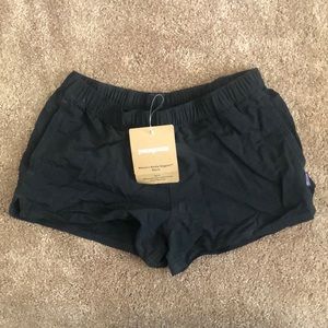 NWT Patagonia black barely baggies shorts M